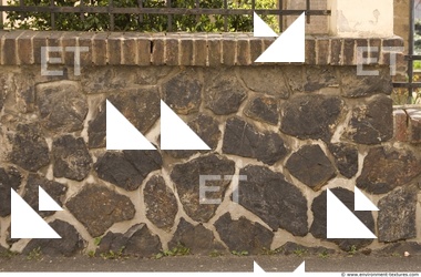Mixed Size Walls Stones
