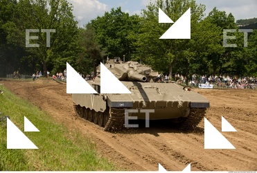 Photo Reference of Tank