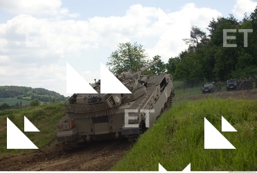 Photo Reference of Tank