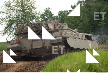 Photo Reference of Tank