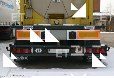 Photo Reference of Truck