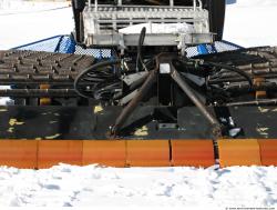 Photo References of Snow Ratrak