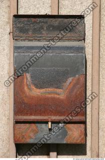 Old Damage House, cracky wall, bricks, damage window, container trash, fuse boxes, post box