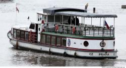 Photo References of Ships